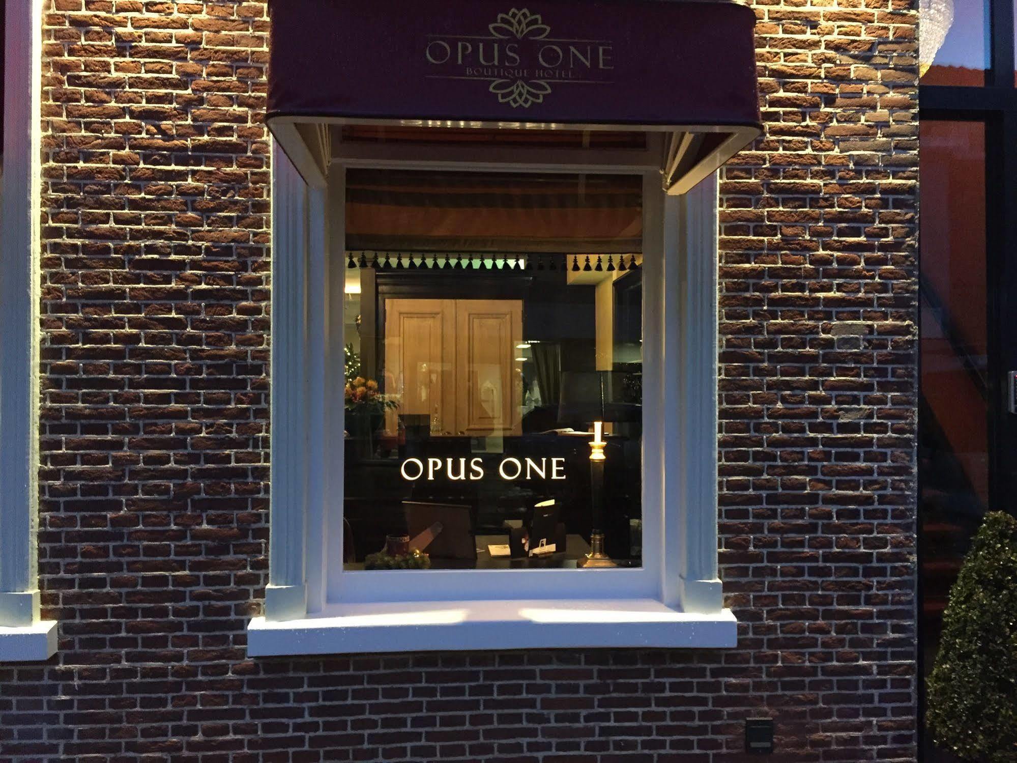 Boutique Hotel Opus One Numansdorp Exterior photo